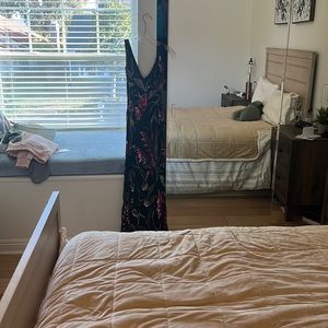 GORGEOUS GOWN!!! sue wong nocturne beaded shiny dress. one of a kind!